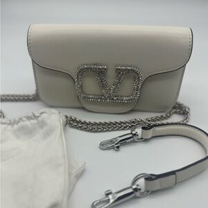 Valentino White Chain Shoulder Bag -damaged